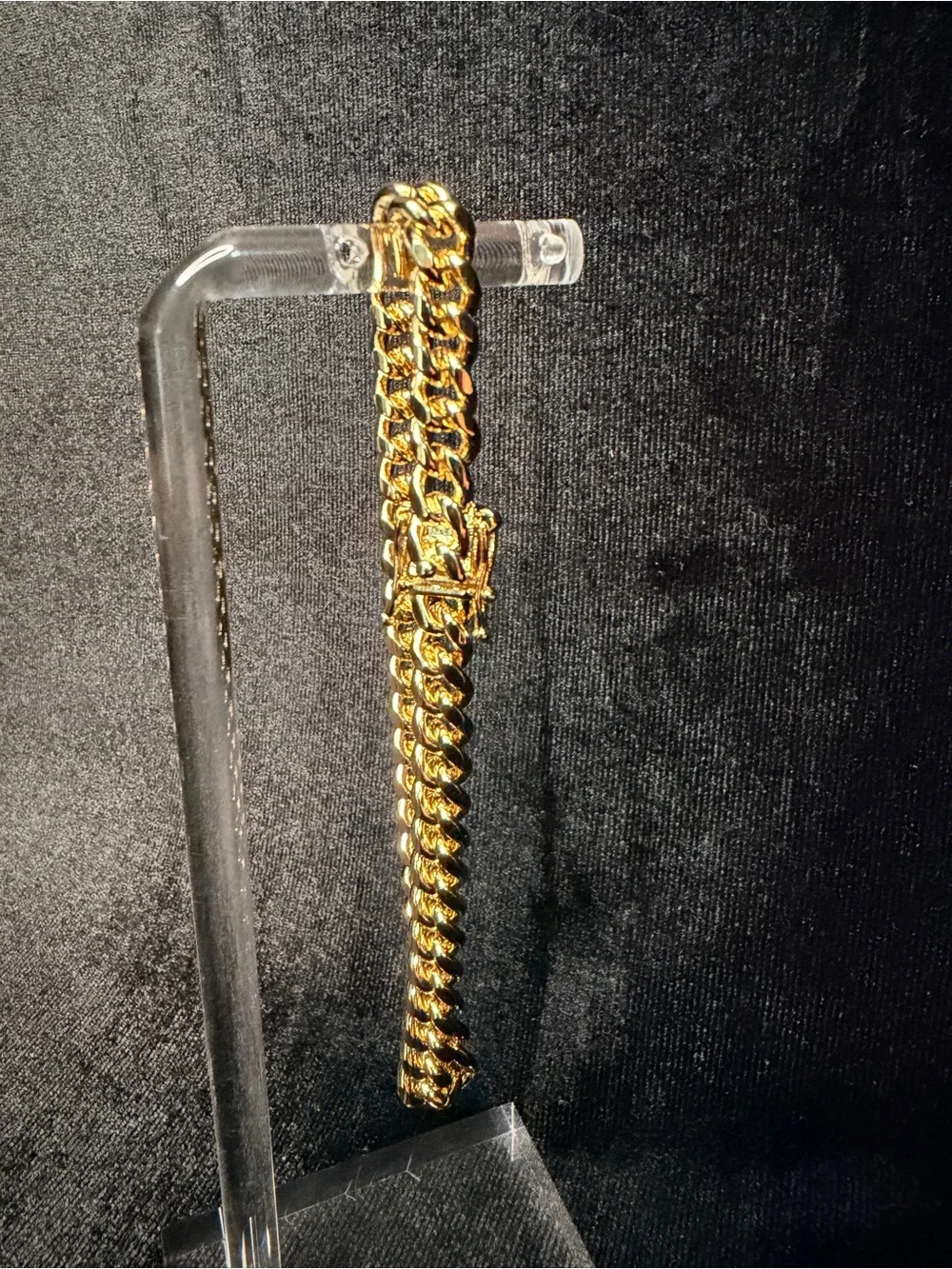 Cuban Bracelet 8.5in 6.3MM 14K Premium Finish w/Box Lock. Brand New.